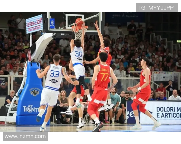 中国男篮与意大利队激烈冲突引发热议赛场风波再掀波澜